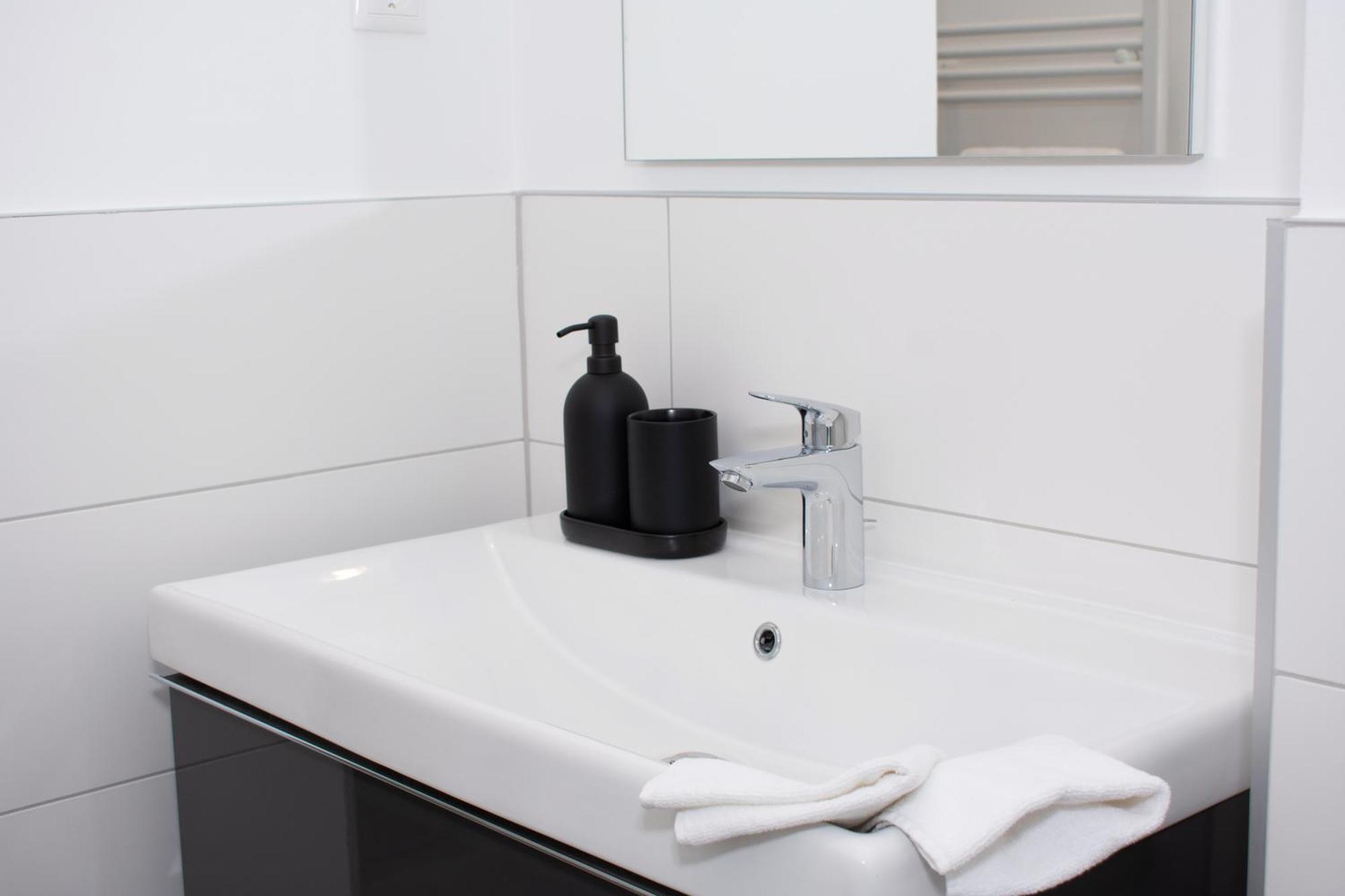 Luxury Cozy 2 Bdr Downtown Apt.4 布达佩斯 外观 照片